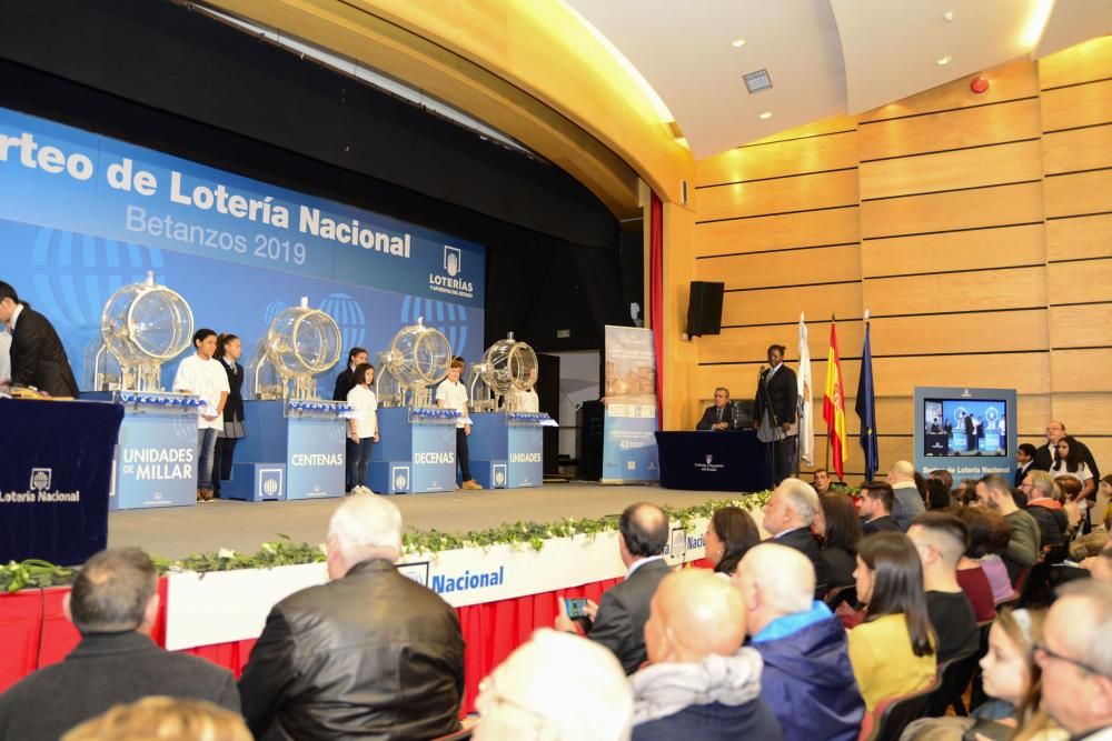 Sorteo de la Lotería Nacional en Betanzos