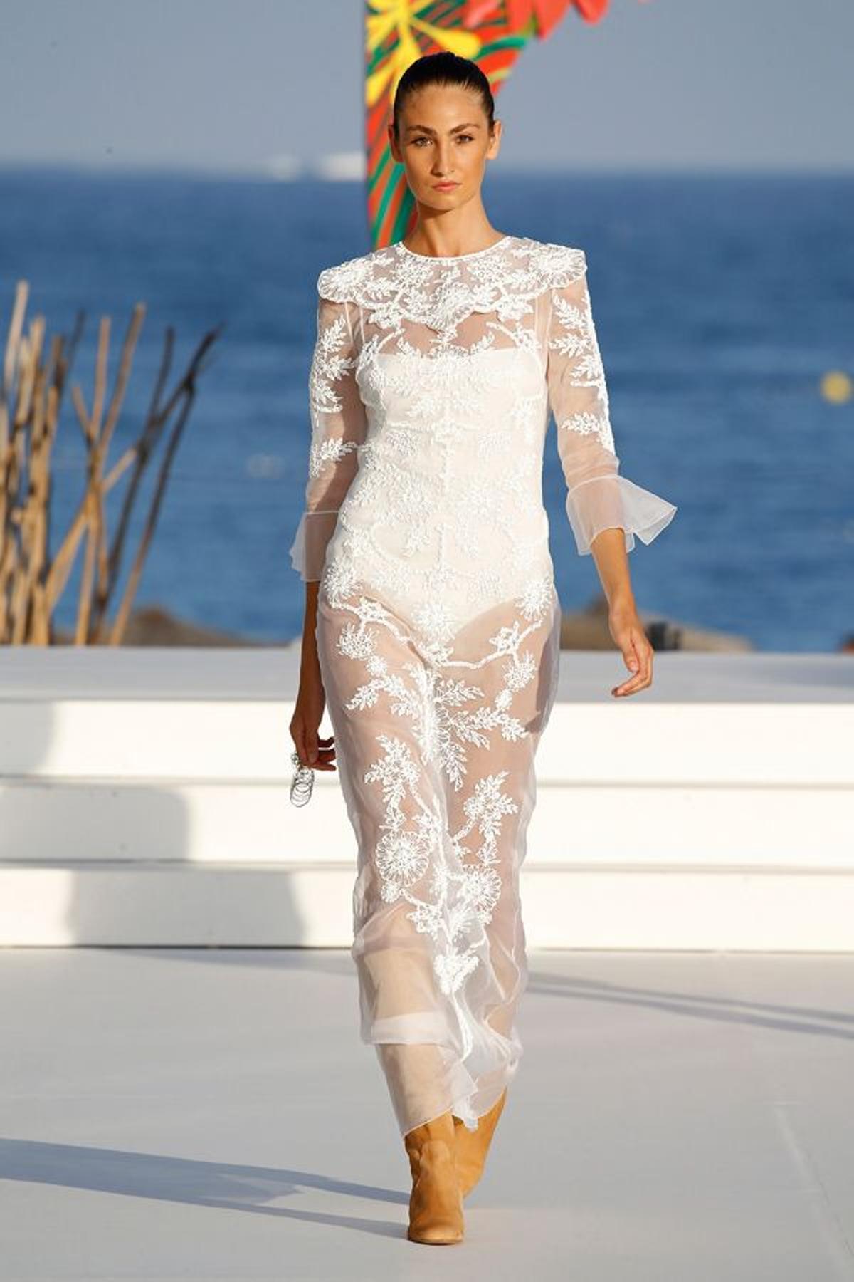 Mercedes Benz Fashion Weekend Ibiza: vestido con estampado impreso en 3D, de Teresa Helbig