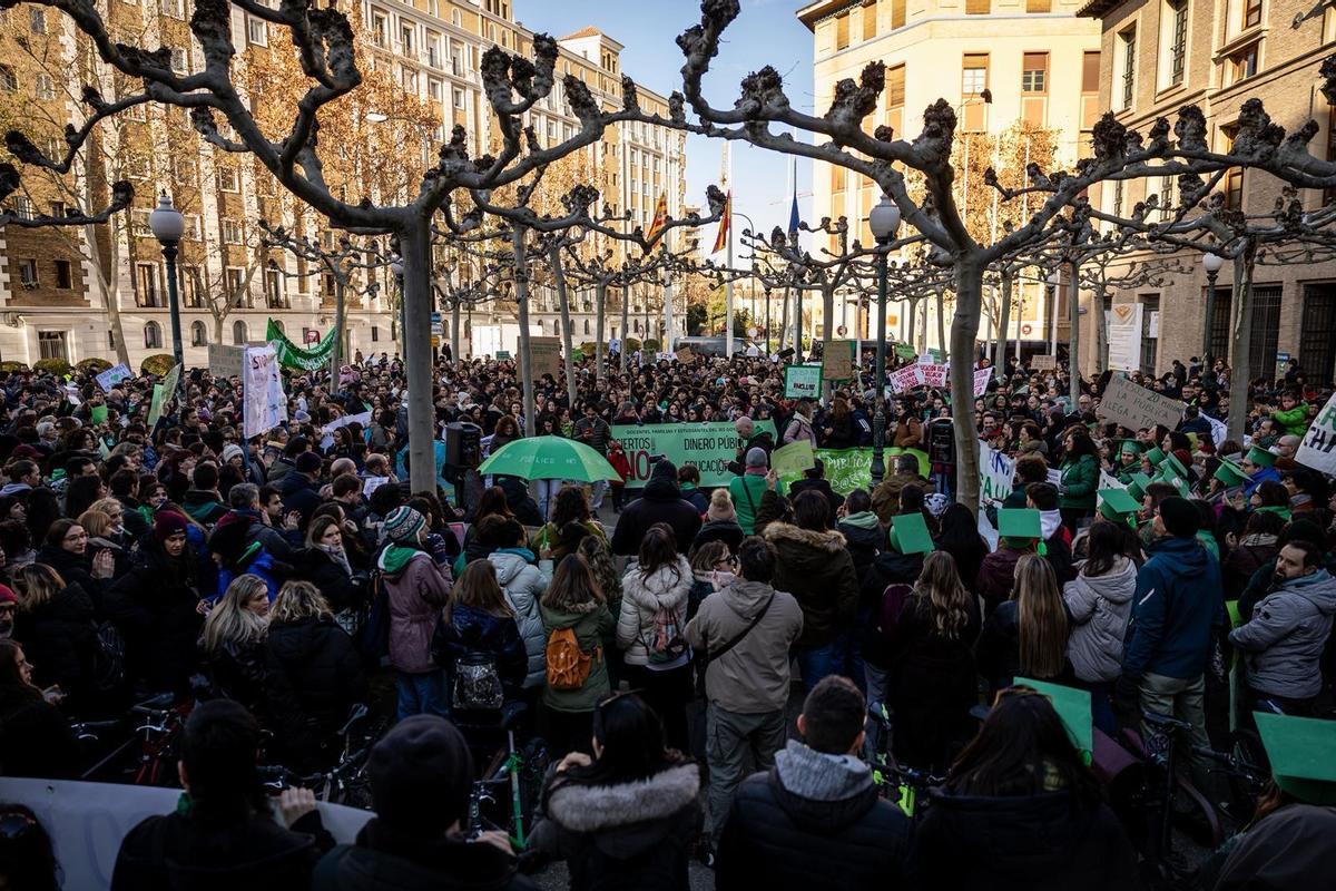 Primer día de huelga educativa en Aragón. Primer día de huelga educativa en Aragón.