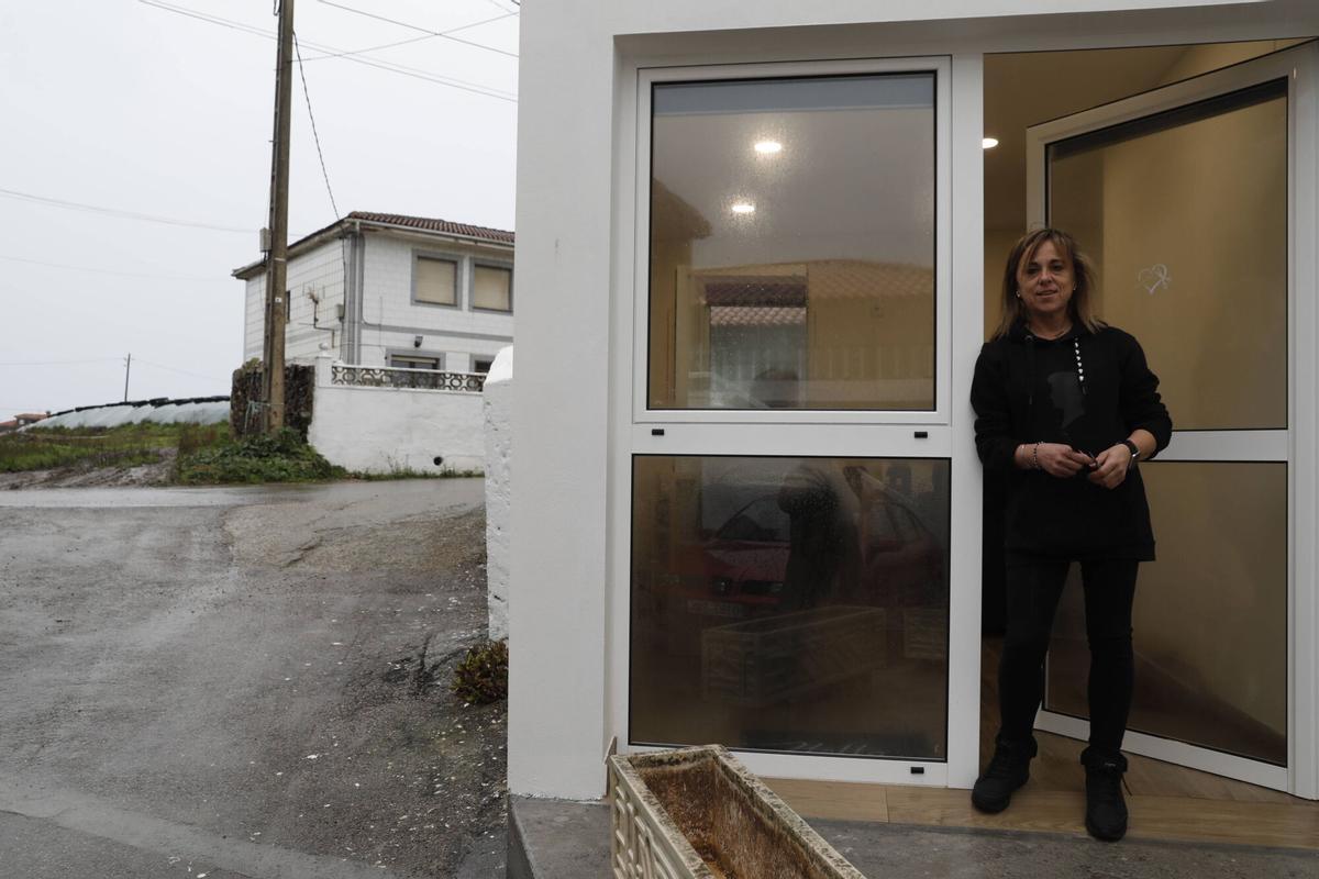 Gozón. Ferrero. Apertura de nueva peluquería