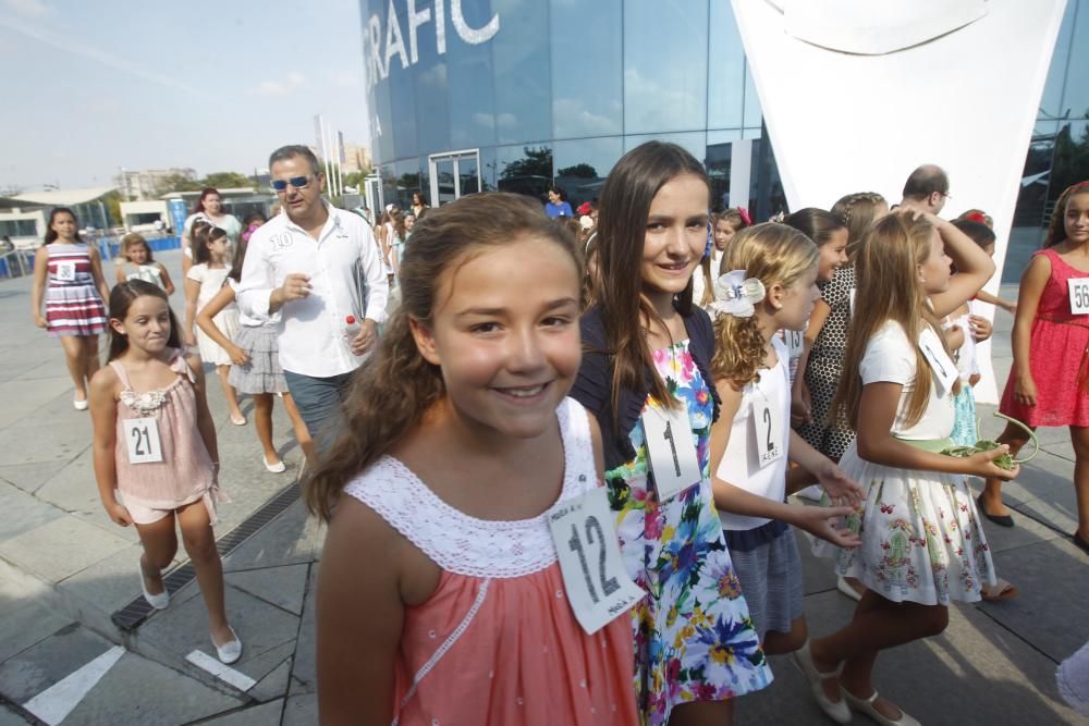 Las candidatas a la Corte de Honor Infantil, en l'Oceanogràfic