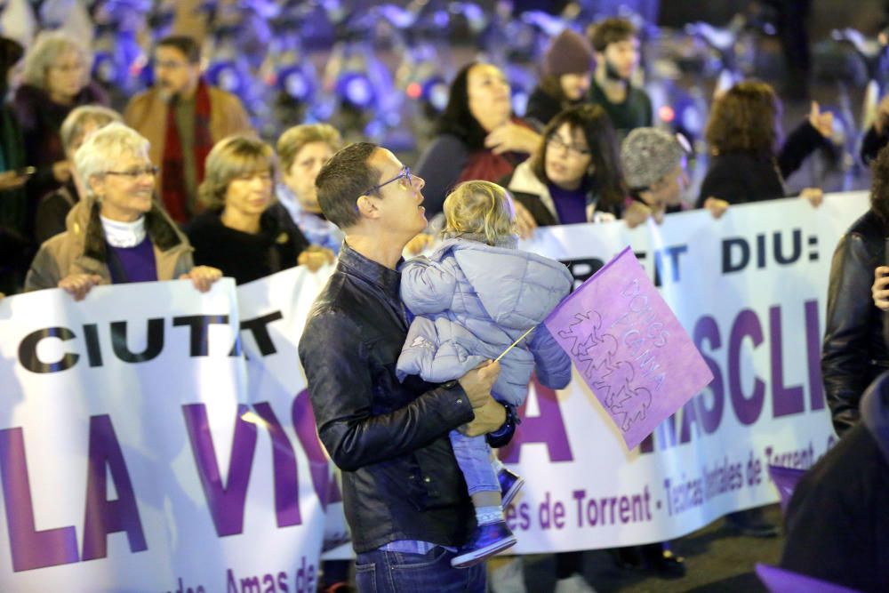 Manifestación contra la violencia de género en València