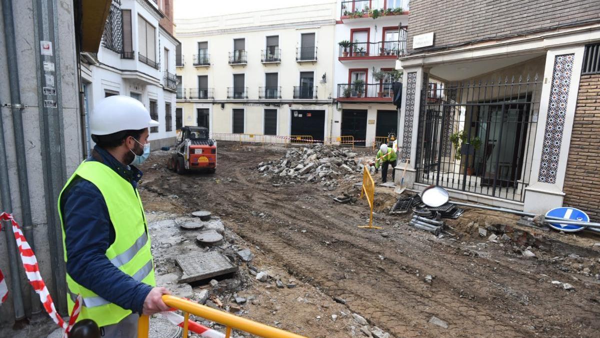 La calle Duque de Fernán Núñez se convertirá en una plataforma única