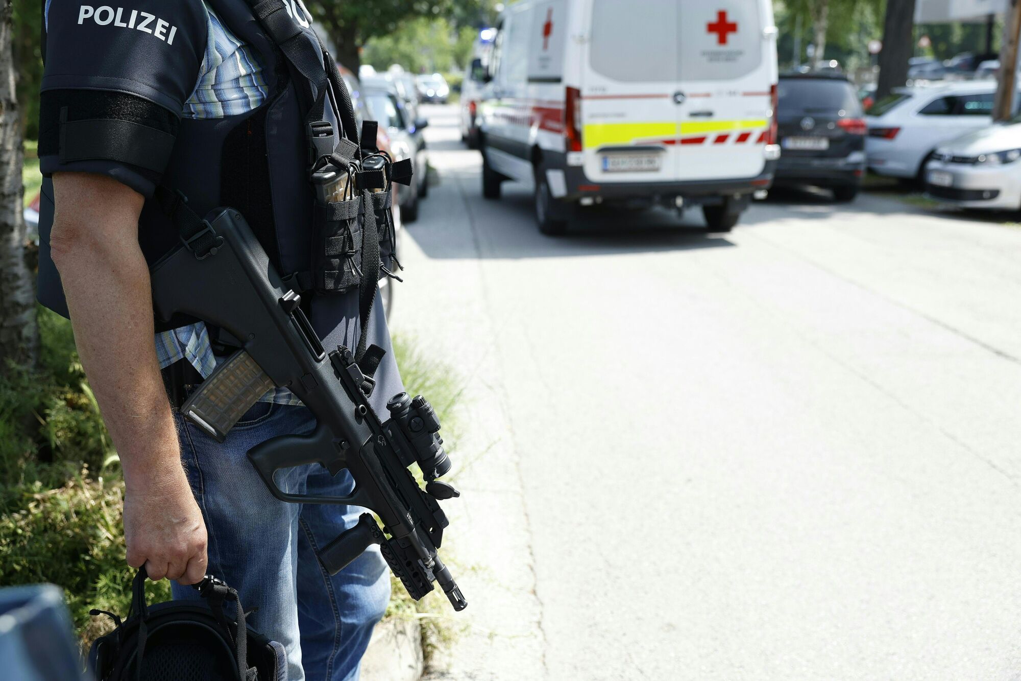 Despliegue policial en la ciudad austriaca de Graz tras el tiroteo.