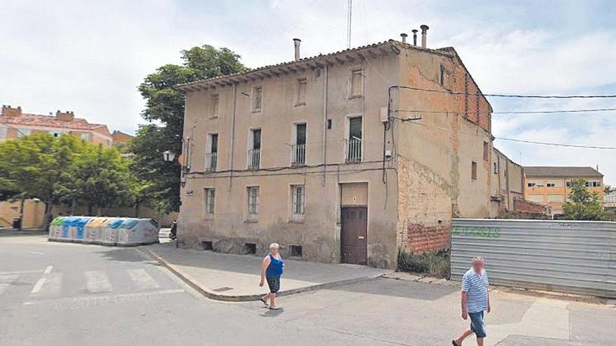 El Ayuntamiento de Huesca impulsará un proyecto de construcción de viviendas en la plaza de San Félix y San Voto