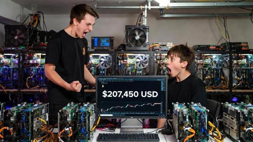  Bitcoin: dos mineros solitarios ganan más de 200.000 dólares cada uno en solo una semana