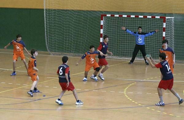 BALONMANO: Maristas-Casablanca (alevín masculino) / Maristas-Balonmano Aragón (infantil) / Maristas-Aragón Santa Isabel (benjamín mixto)