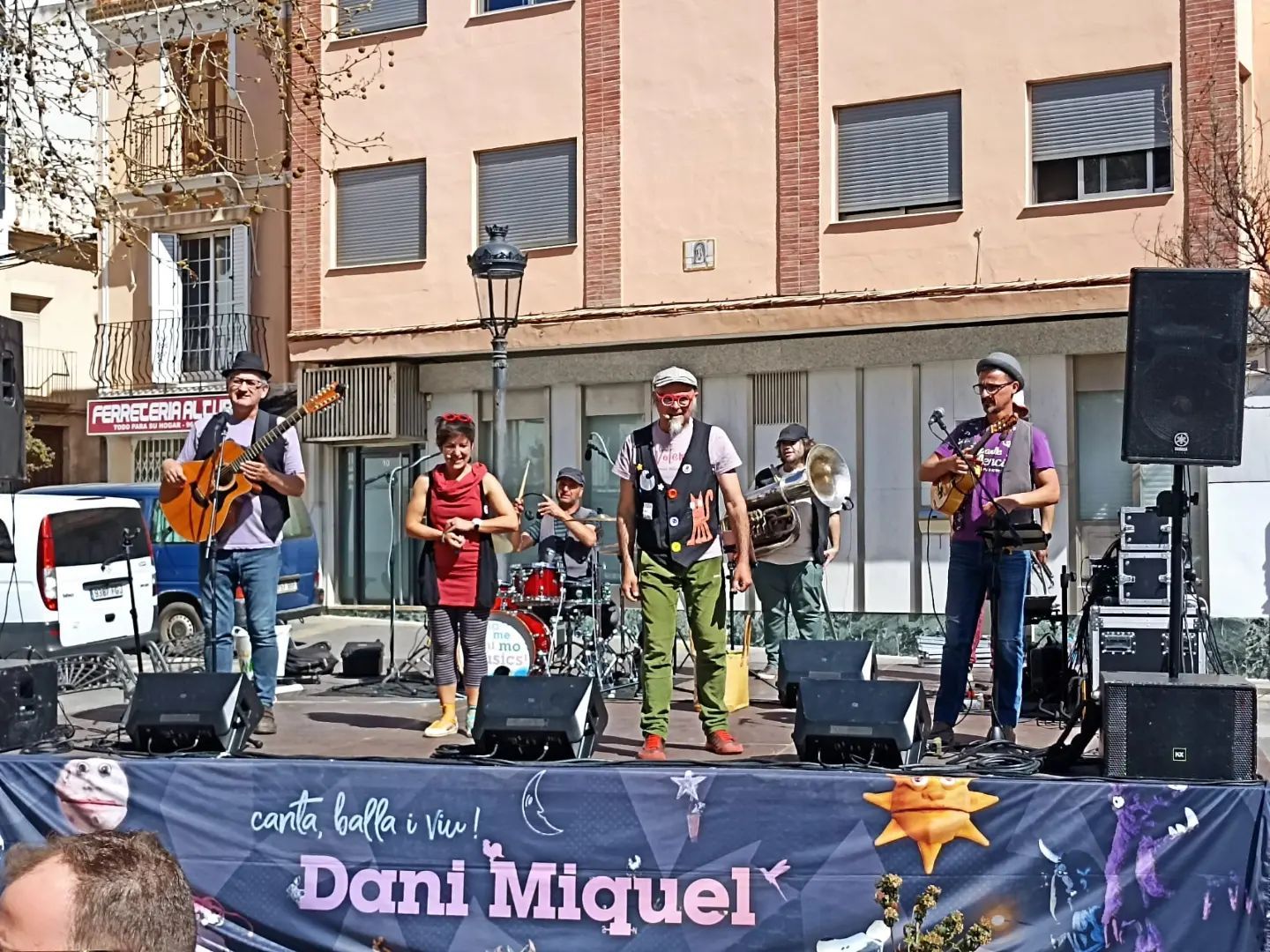 Los peques de Altura se divierten con Dani Miquel