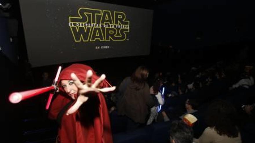 Legión de seguidores para ver «Star Wars»