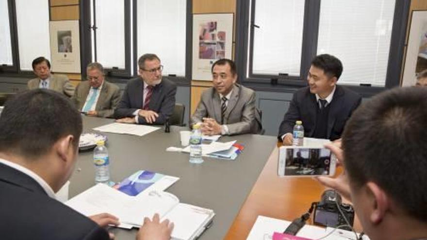 La UJI estrecha relaciones con una asociación de la construcción de China