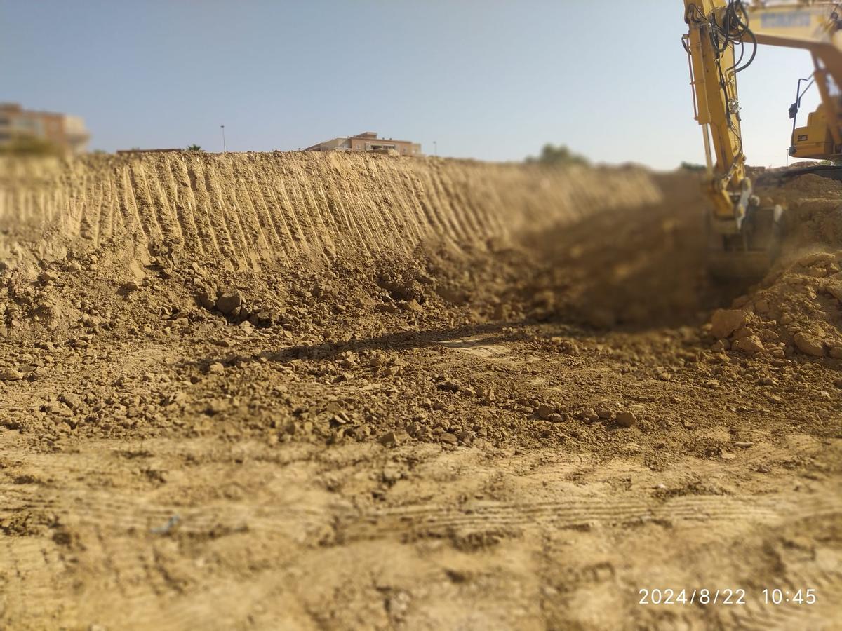 Excavaciones en la parcela de Teatinos.
