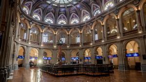 Archivo - Vista general del Palacio de la Bolsa, en Madrid (España)