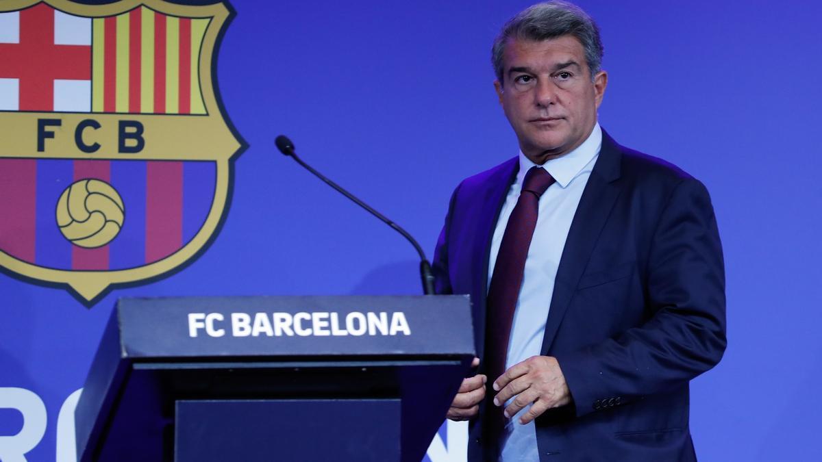 Laporta: "Messi se quería quedar en el Barça"