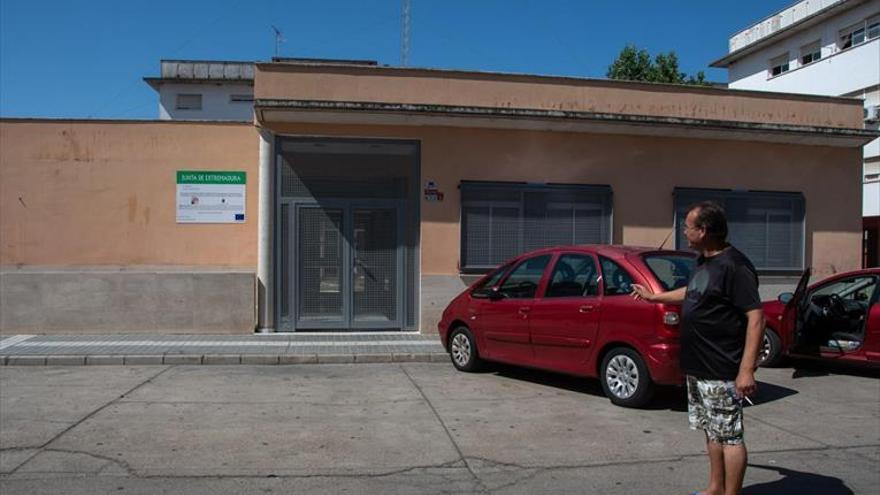 Gonçalves insiste en que «el barrio necesita un centro de mayores»