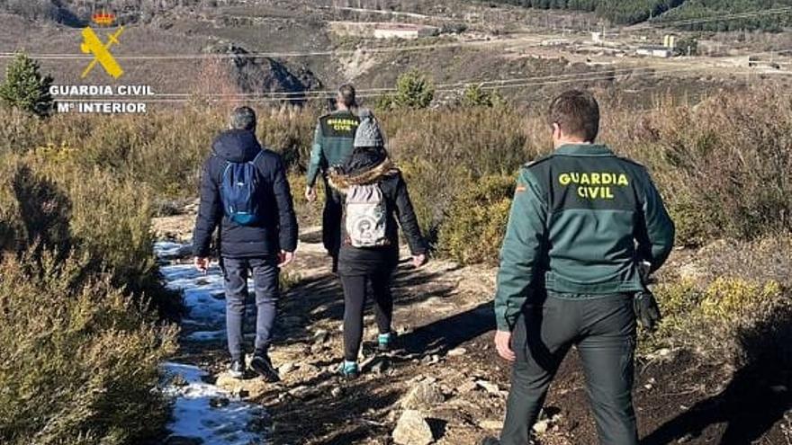 La Guardia Civil rescata a una pareja que se perdió en una ruta en Sanabria