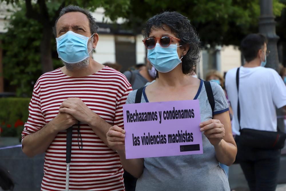 Concentración en Las Tendillas contra la sentencia de "La Manada"