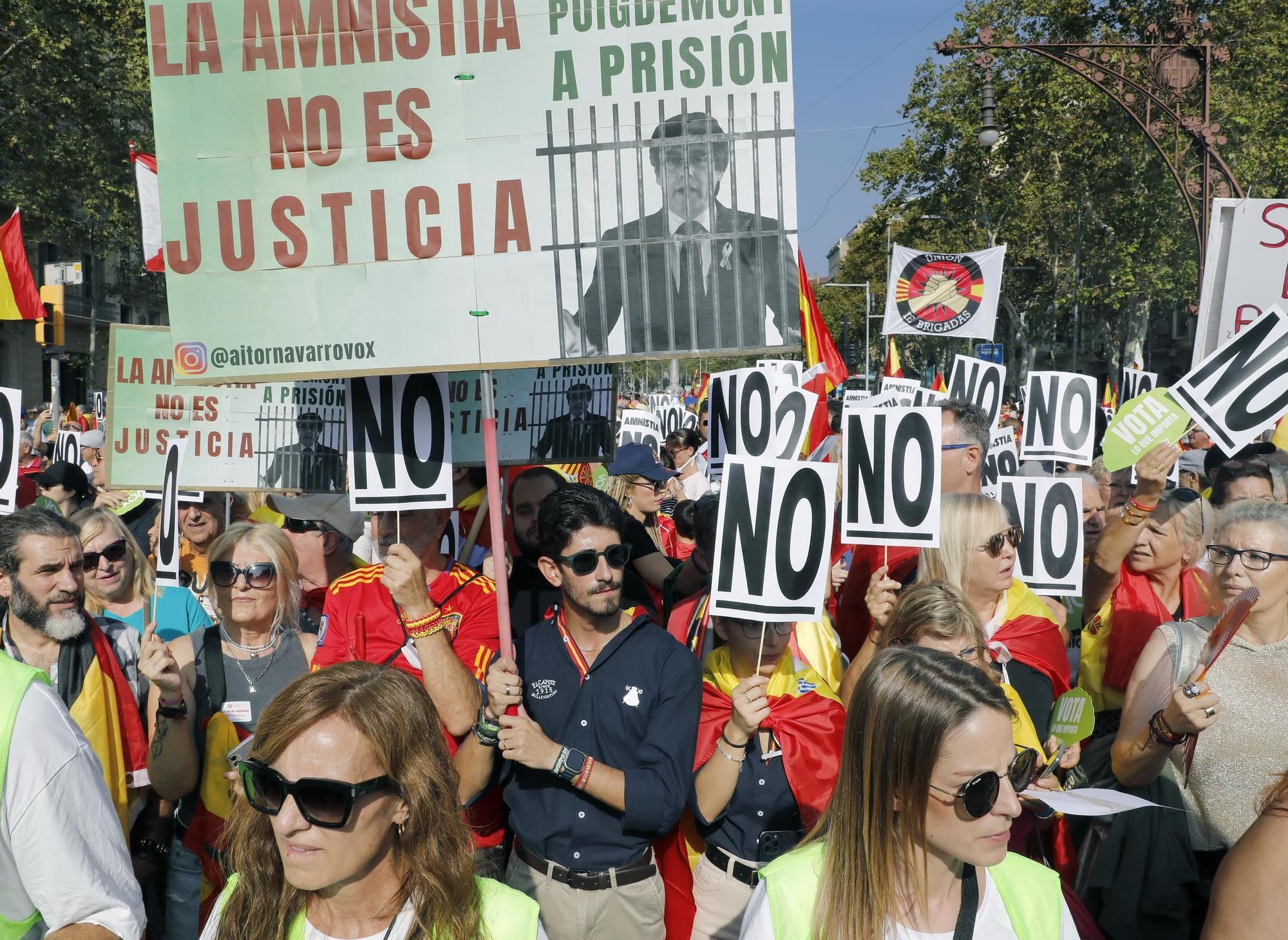 Manifestación contra la negociación con ERC y JxCat para la investidura