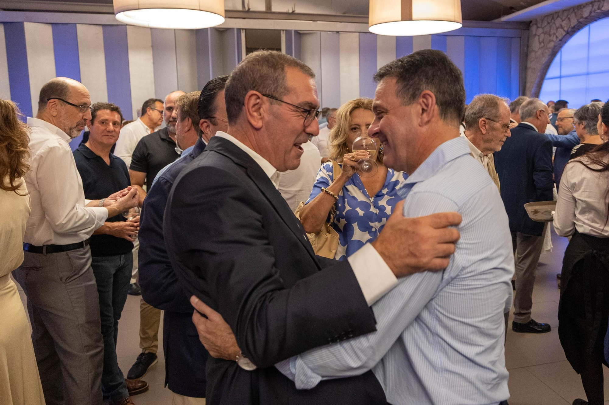 Comida de despedida al Coronel de la Guardia Civil de la Comandancia de Alicante, José Hernández Mosquera