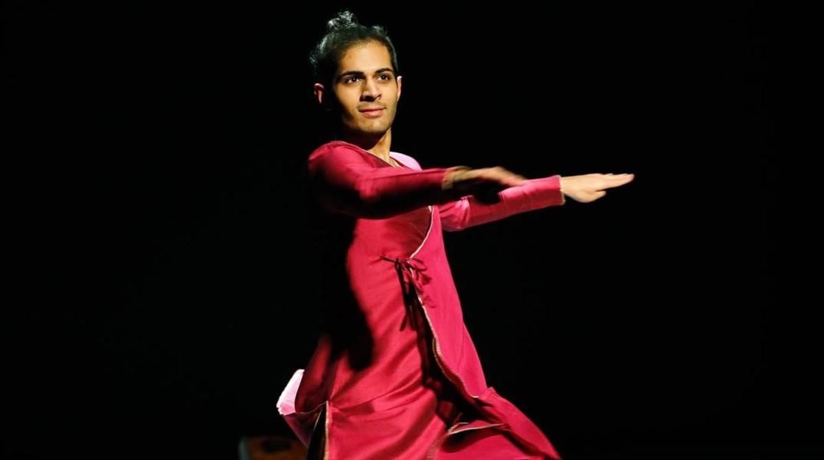 zentauroepp36675811 barcelona 19 12 2016 assaig de dansa katka dansa tradiciona161221144242 zentauroepp36675811 barcelona 19 12 2016 assaig de dansa katka dansa tradiciona161221144242