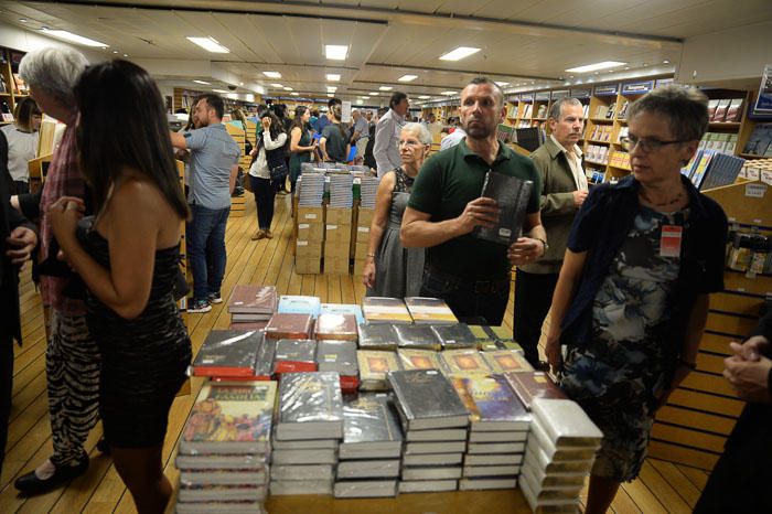 Barco-librería 'Logos Hope'