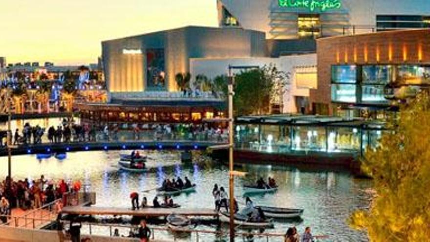 Imagen del centro comercial Puerto Venecia que Intu Properties tiene en Zaragoza.