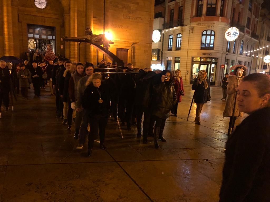 Tiempo de Cuaresma en Oviedo: empieza el via crucis de la Junta de Hermandades