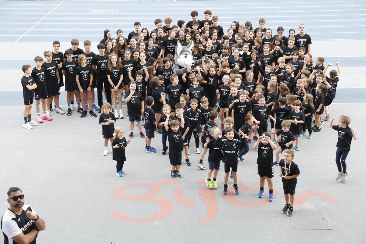 Presentación del club de atletismo WOLVES de Gijón