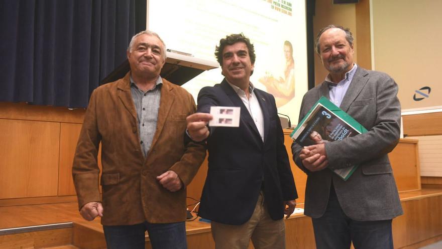 Carlos Vales, Martín Fernández Prado y Xosé Antón Fraga, ayer.   | // CARLOS PARDELLAS
