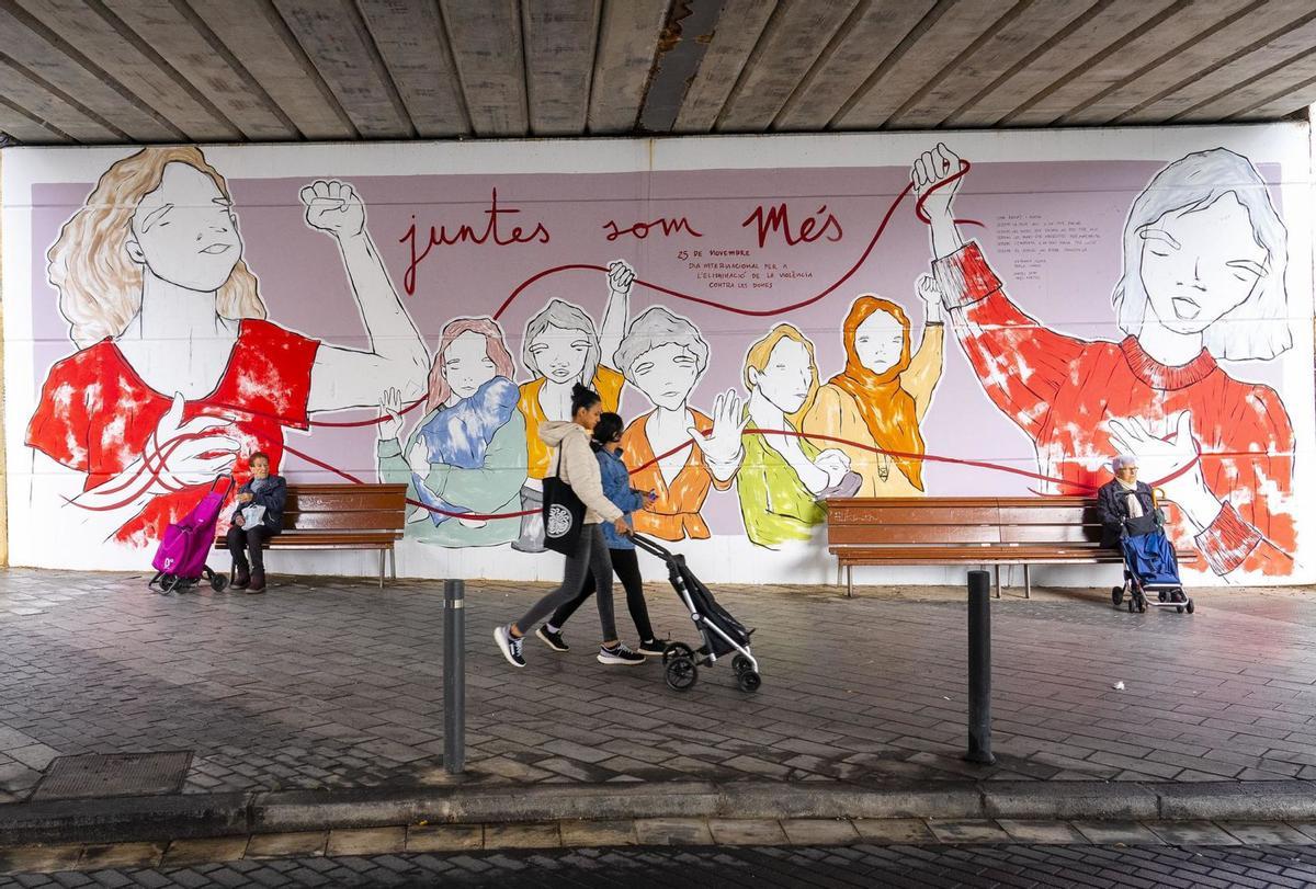 L’atenció a les dones agredides triga quatre mesos