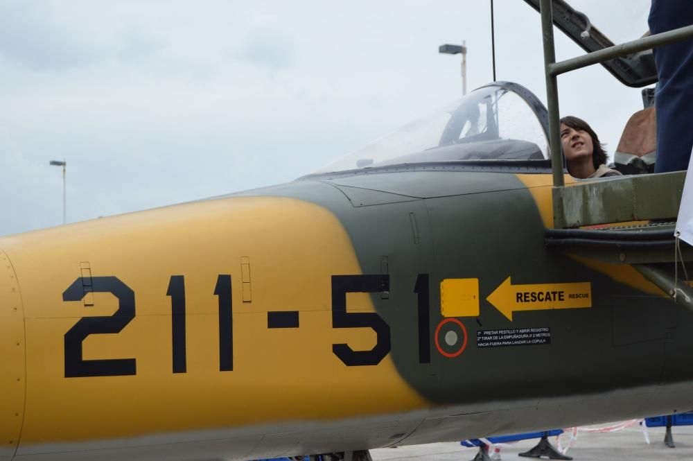 Aviones del festival aéreo de Gijón