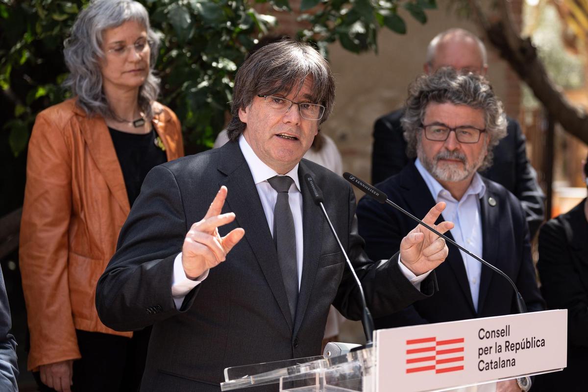 Puigdemont reclama treballar per «preparar» la independència