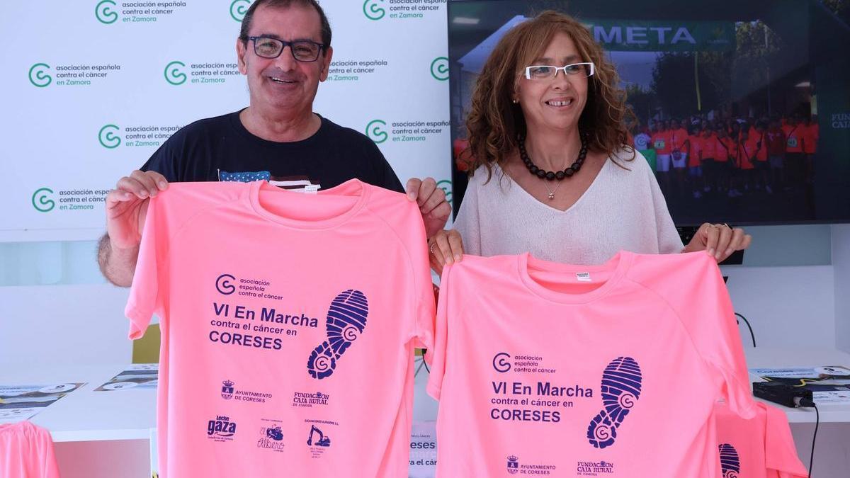 María Inmaculada Hernández y Narciso Prieto en la presentación de la marcha solidaria de Coreses a favor de la AECC Zamora.