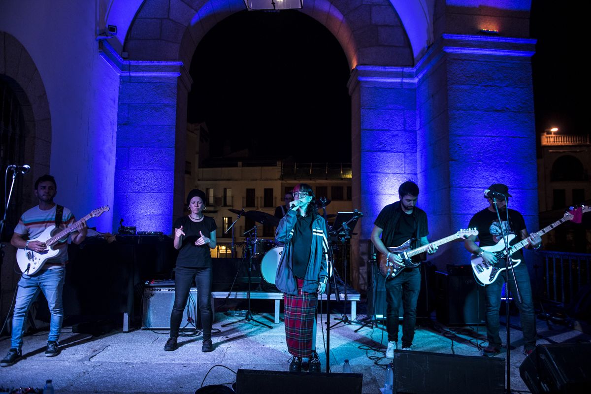 Escenario Amex en Cáceres | El concierto de Julia Lucas