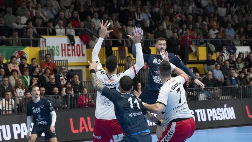 El Servigroup Benidorm desciende después de once temporadas en la Asobal
