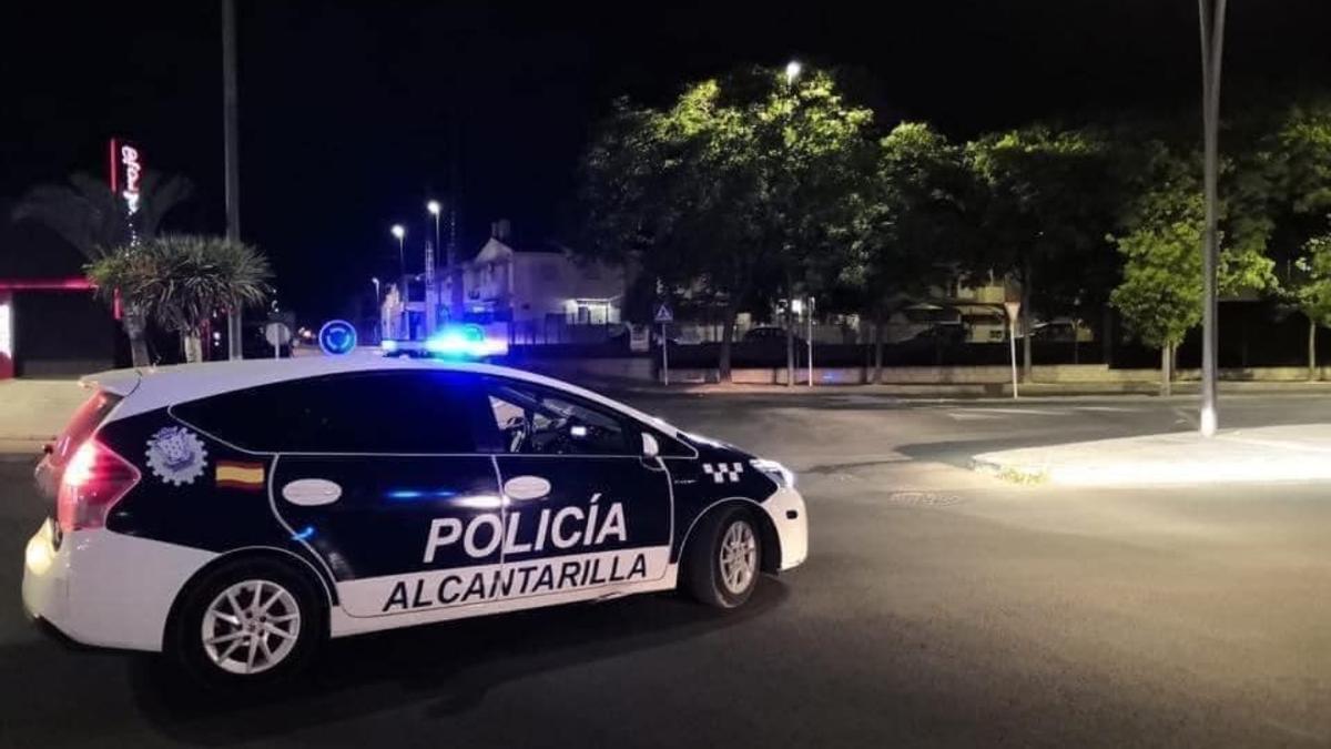 Vehículo de la Policía Local de Alcantarilla.