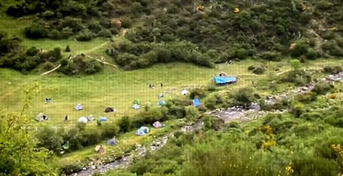 El campamento.