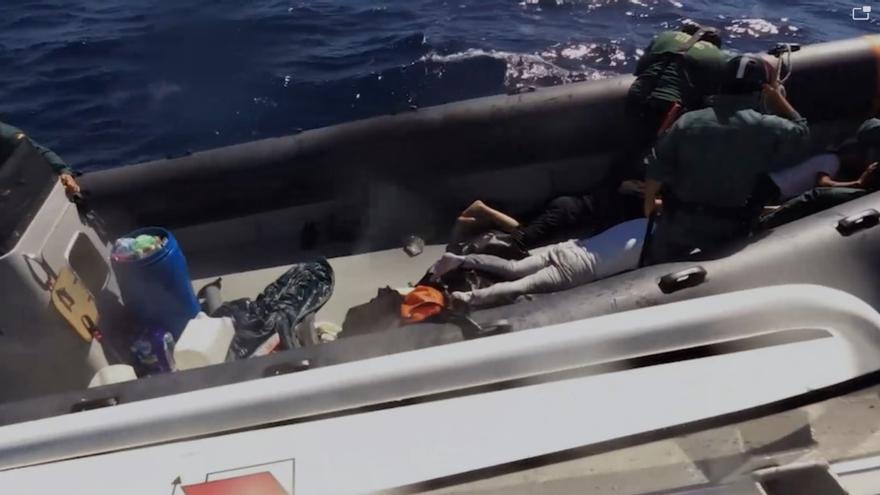 Intervenidas seis embarcaciones y 293 fardos de hachís en las costas de Huelva