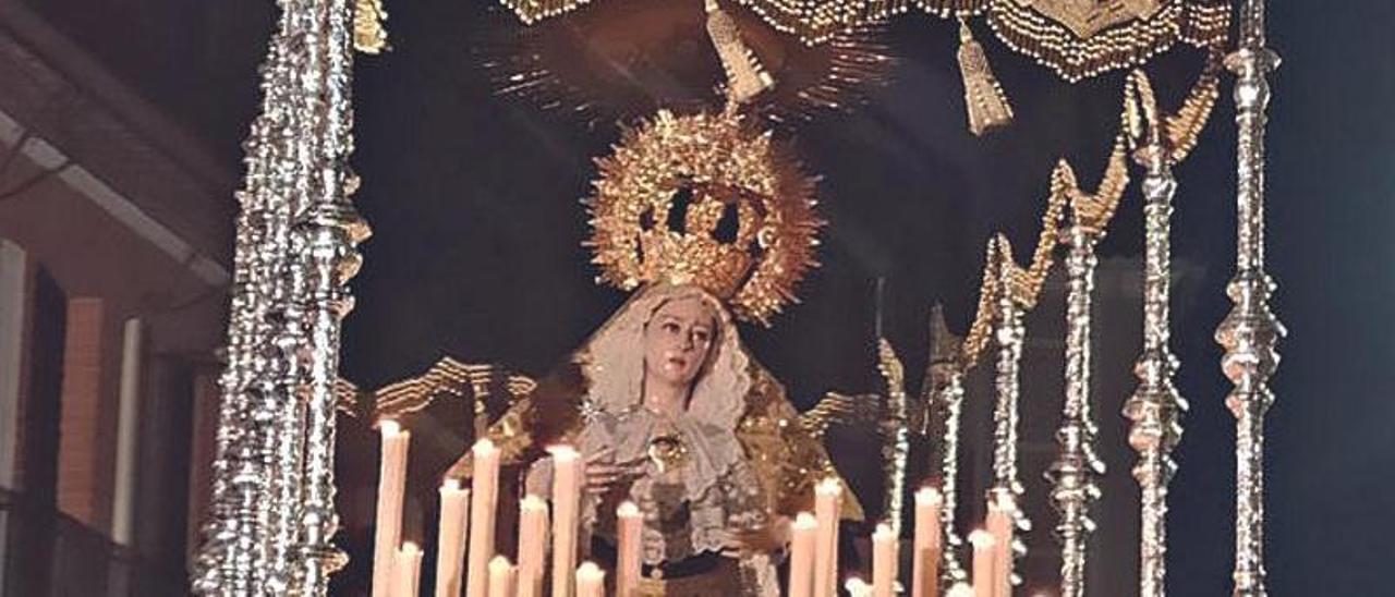 Virgen de la Estrella. Cofradía del Huerto en el Domingo de Ramos.