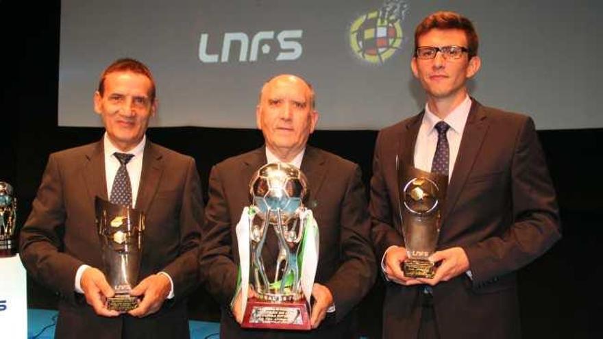 Moli, Pedro Montiel y Alejandro Guerra, en la Gala con sus premios.