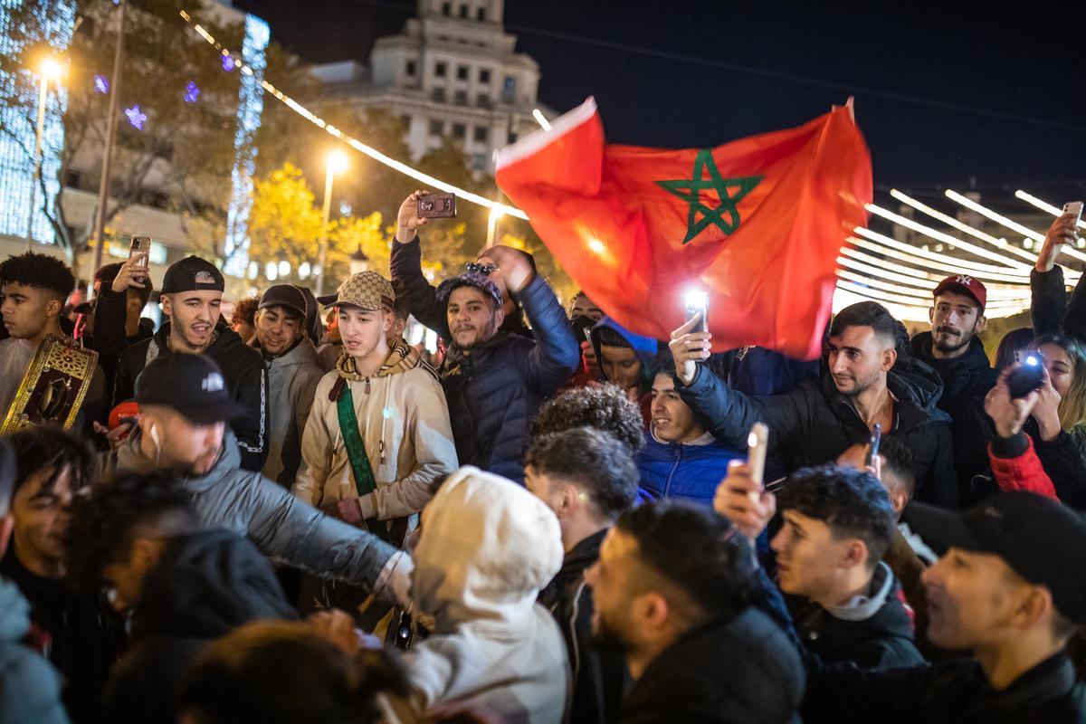 La celebración de la victoria histórica de Marruecos en el centro de Barcelona