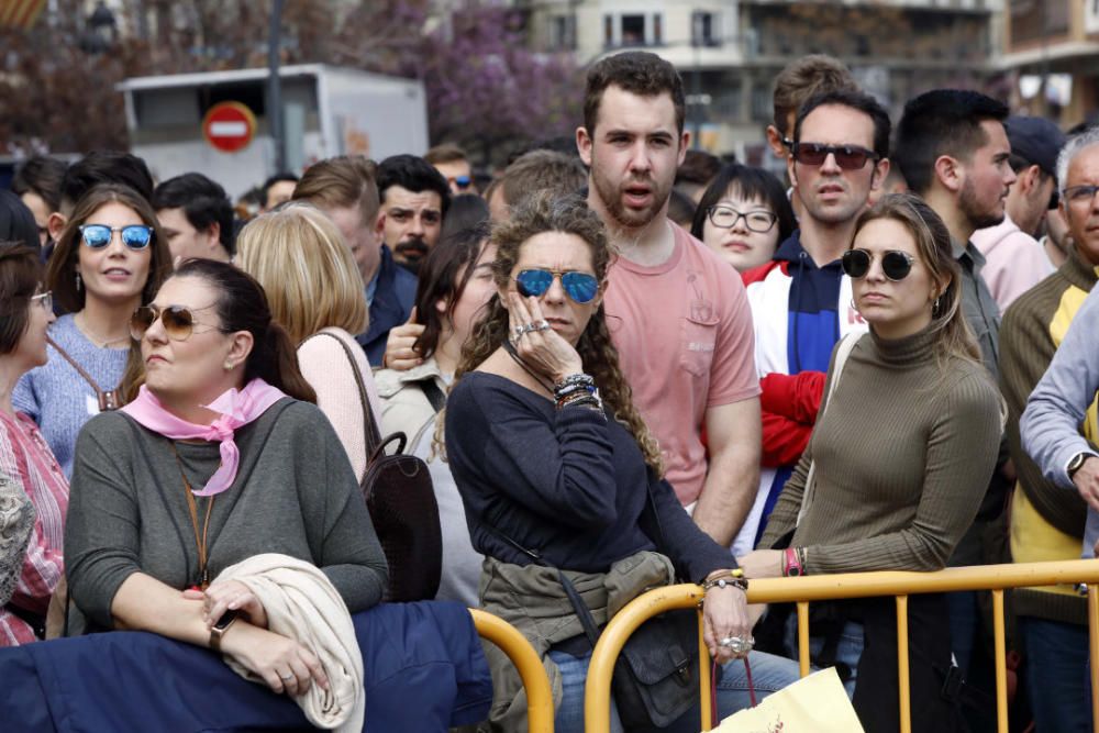 Búscate en la mascletà del 5 de marzo