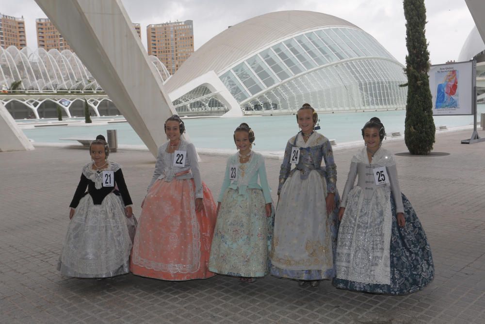 Las candidatas a Fallera Mayor Infantil visitan el Museo Príncipe Felipe