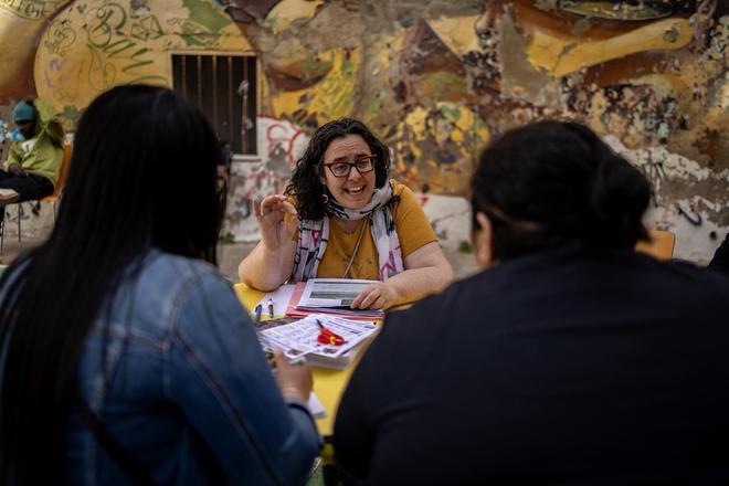 En imágenes I Fiesta de la regularización de migrantes en La Magdalena