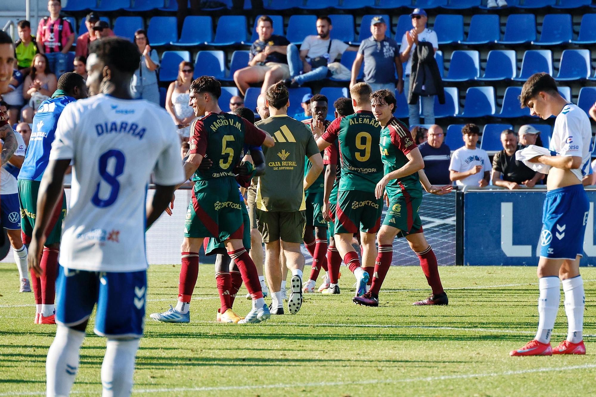 CD Tenerife-Real Oviedo, en imágenes