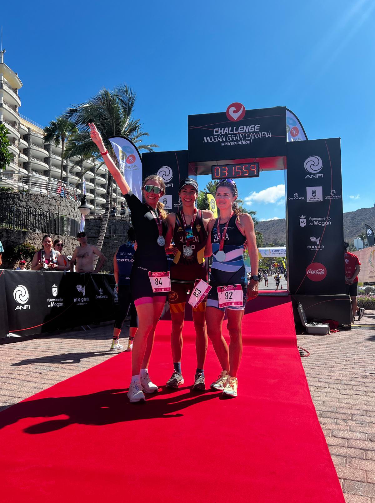 Podio distancia corta femenino