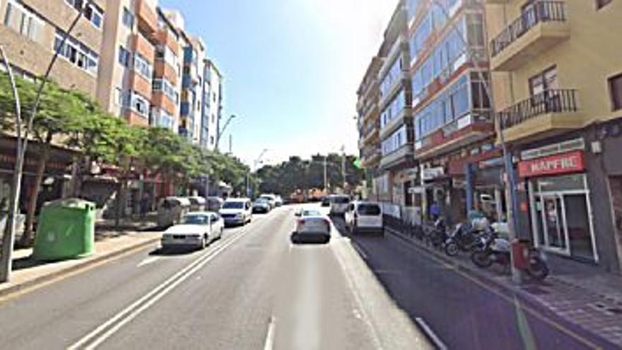 66.000 € Venta de piso en Los Gladiolos-Chapatal (S. C. Tenerife) 64 m2, 3 habitaciones, 1 baño, 1.031 €/m2, 4 Planta...