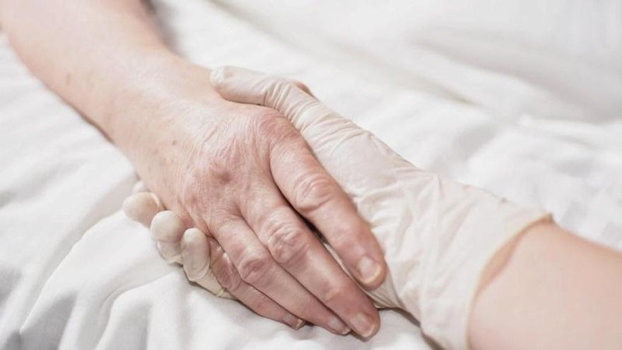The Canary Islands Health Service processes 24 requests to benefit from euthanasia so far this year