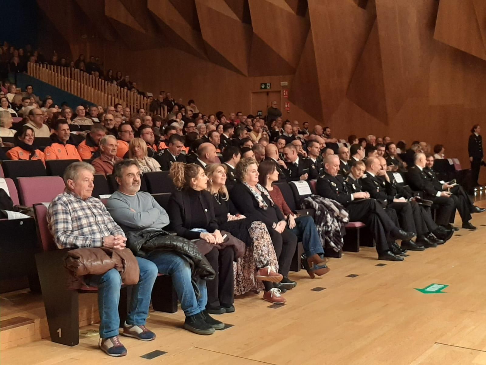 La Policía Nacional cierra su bicentenario en Siero: el acto, en imágenes