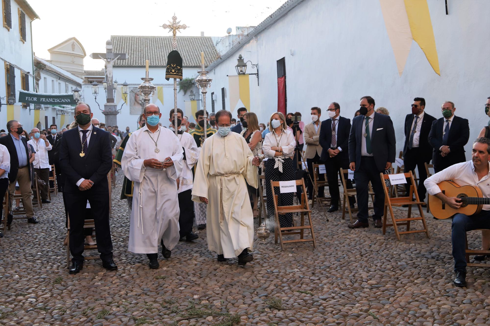 La Paz retoma la actividad para la coronación canónica