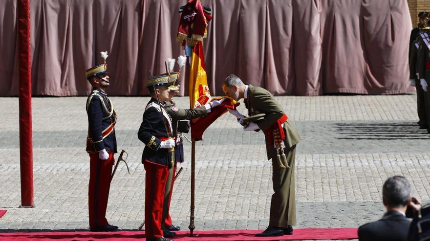Felipe VI renueva en Zaragoza su compromiso con España con Letizia y Leonor de testigos
